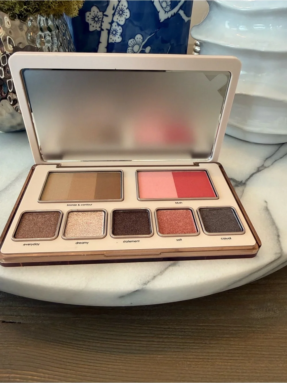 NATASHA DENONA Hy-per Natural Face Palette